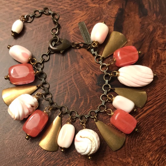 𝗝𝗔𝗡 𝗠𝗜𝗖𝗛𝗔𝗘𝗟𝗦 𝗤𝗨𝗔𝗥𝗧𝗭 & 𝗔𝗡𝗚𝗘𝗟 𝗖𝗢𝗥𝗔𝗟 𝗕𝗥𝗔𝗖𝗘𝗟𝗘𝗧 - Picture 11 of 17